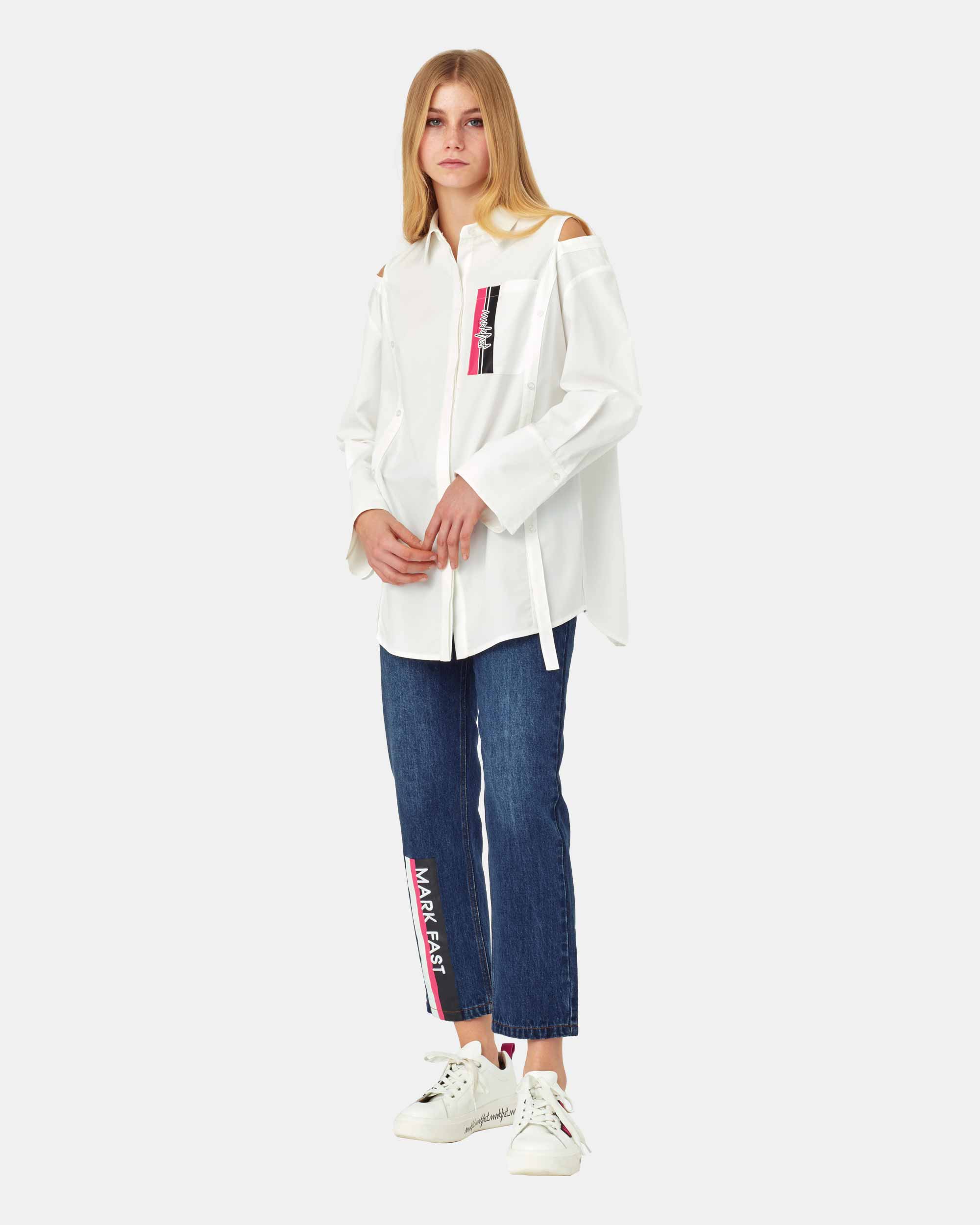 Women's Straight Fit Embroidered Washed Denim Jeans