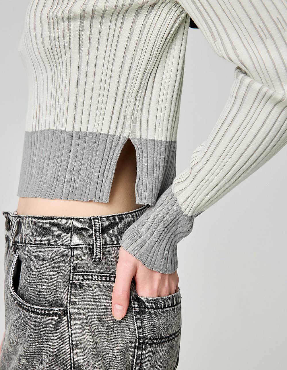Women's Quarter Zip Colorblock Ribbed Knit Cropped Pullover