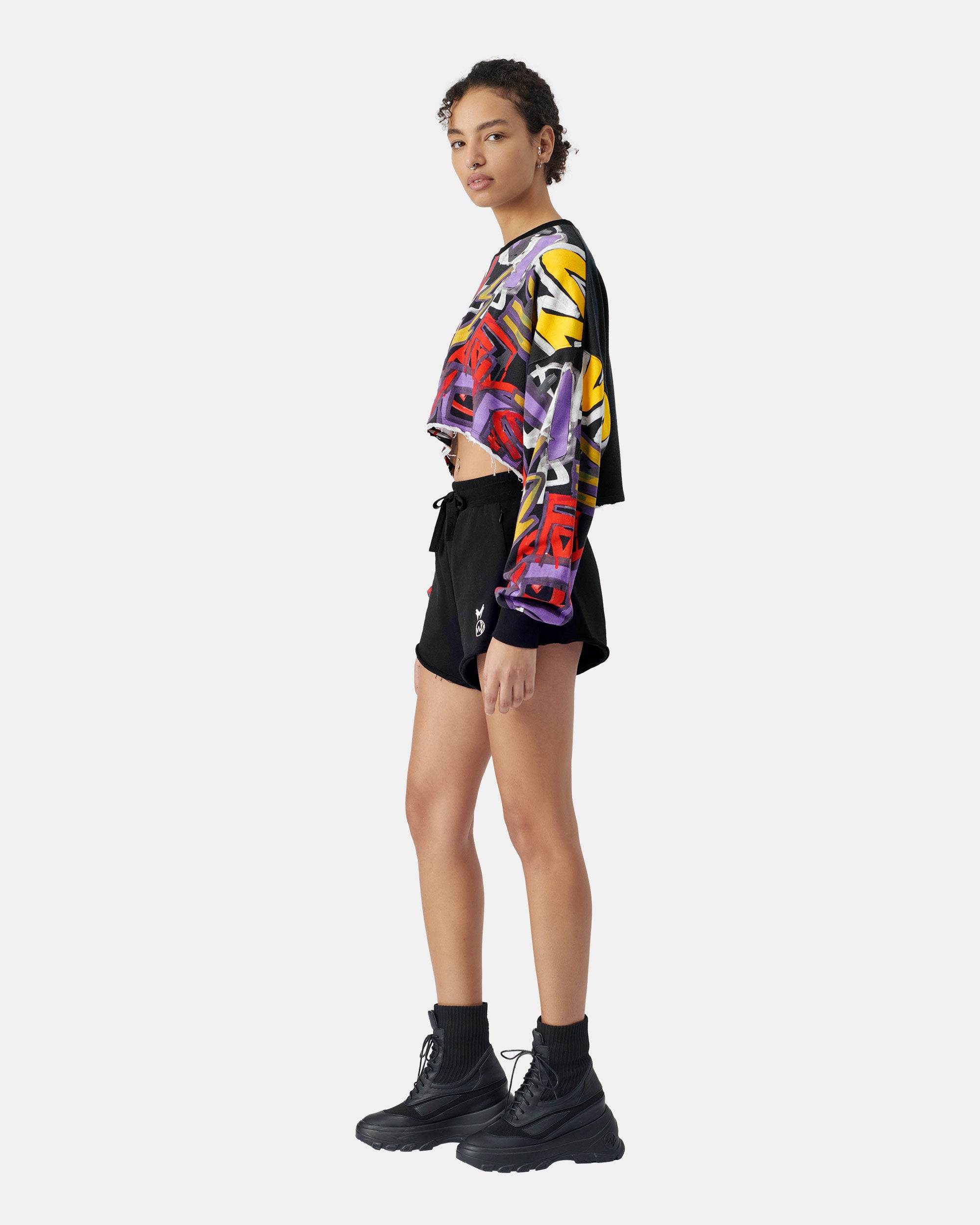 Women's Raw Edge Street Art Graphic Cropped Pullover