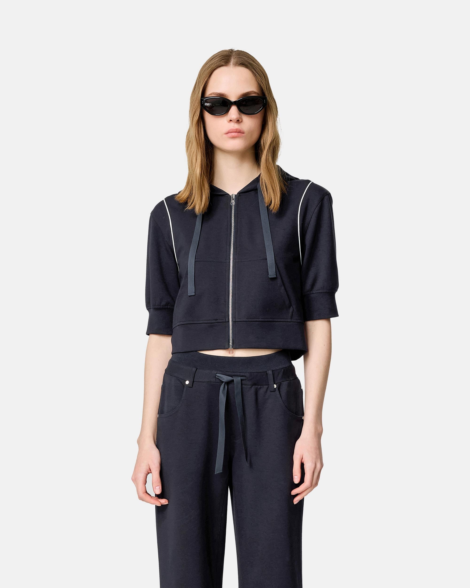Women's Citywalk Series Hooded Short-Sleeved Sweatshirt