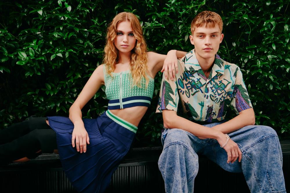 What Can Knitwear Do? MARK FAST Has a Different Answer