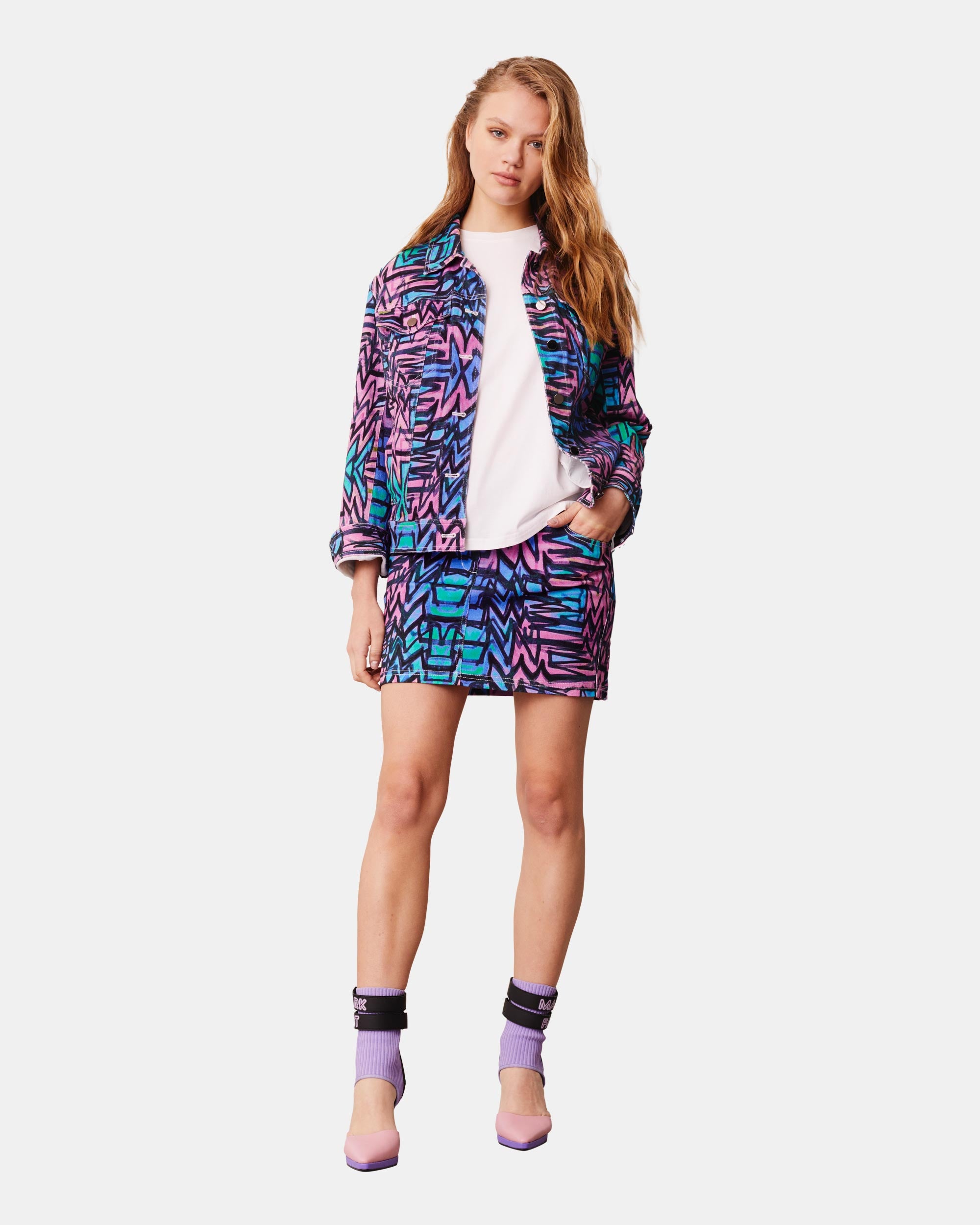 Women Pattern Washed Denim Mini Skirt