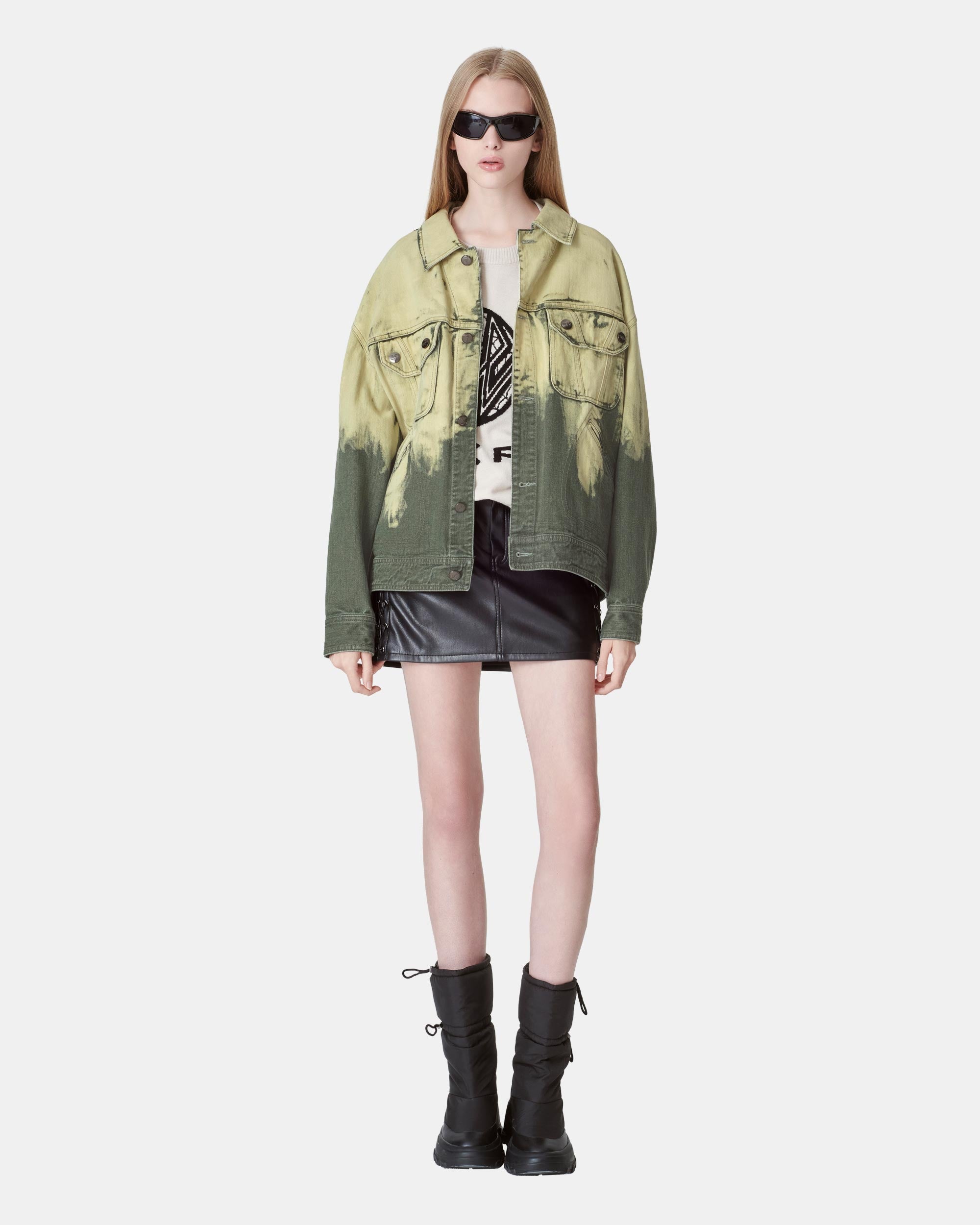 Unisex Couple Style Washed Denim Jacket