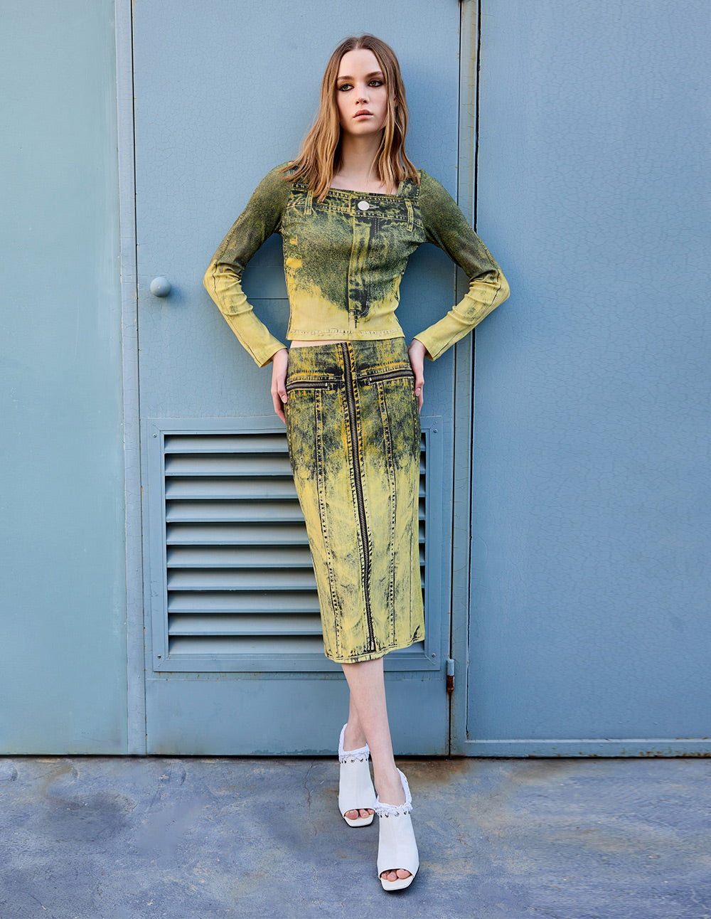 Women's Cloud-Soft Washed Yellow Gradient Denim Skirt