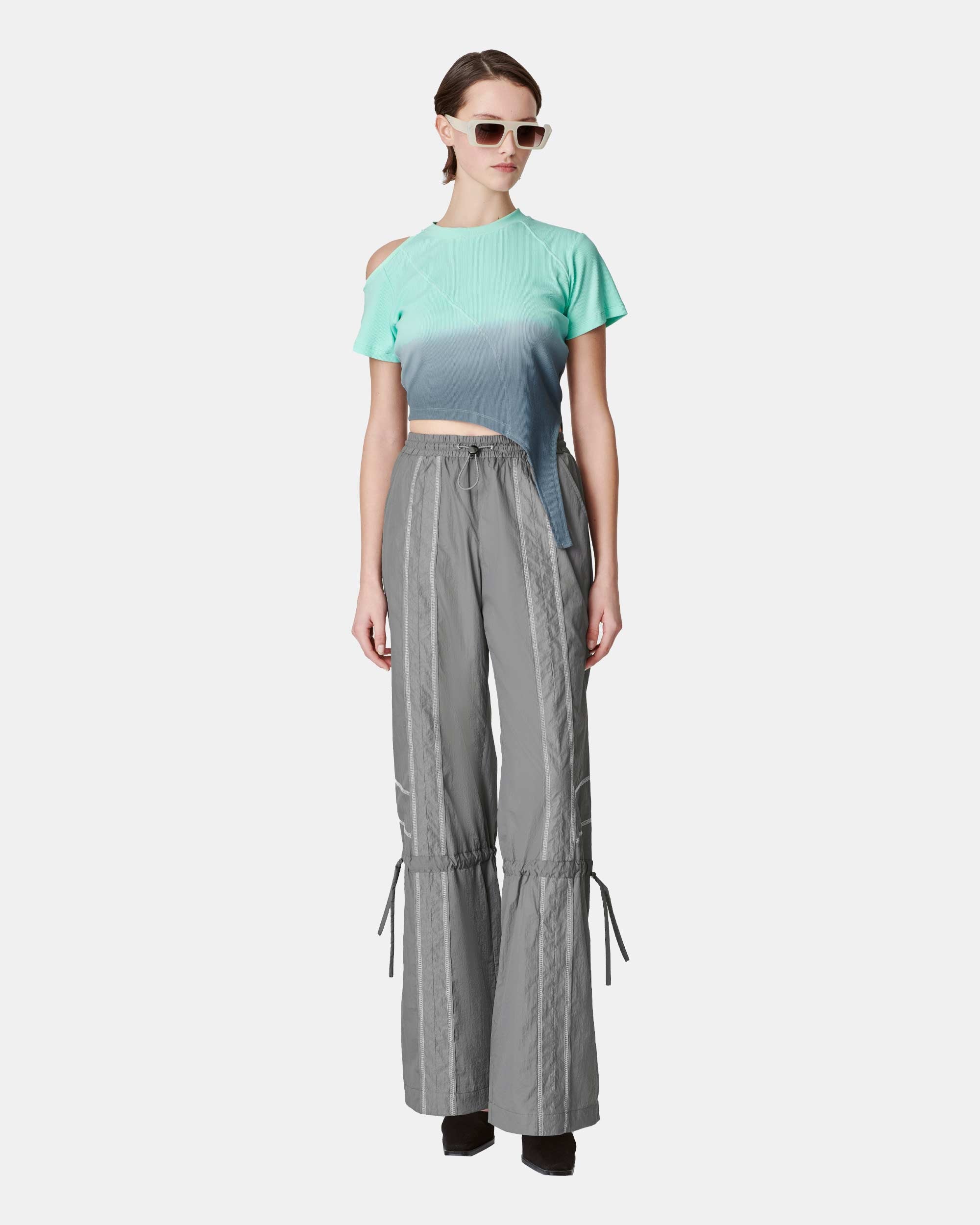 Women's Gradient Cold-Shoulder Slant Hem Dip-Dye Crop Top