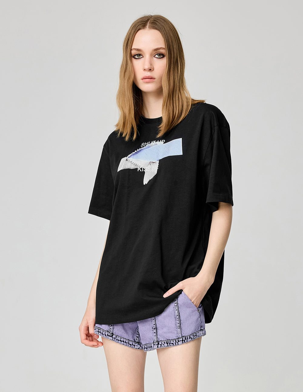 Unisex Chewing Gum Slogan Printed T-Shirt