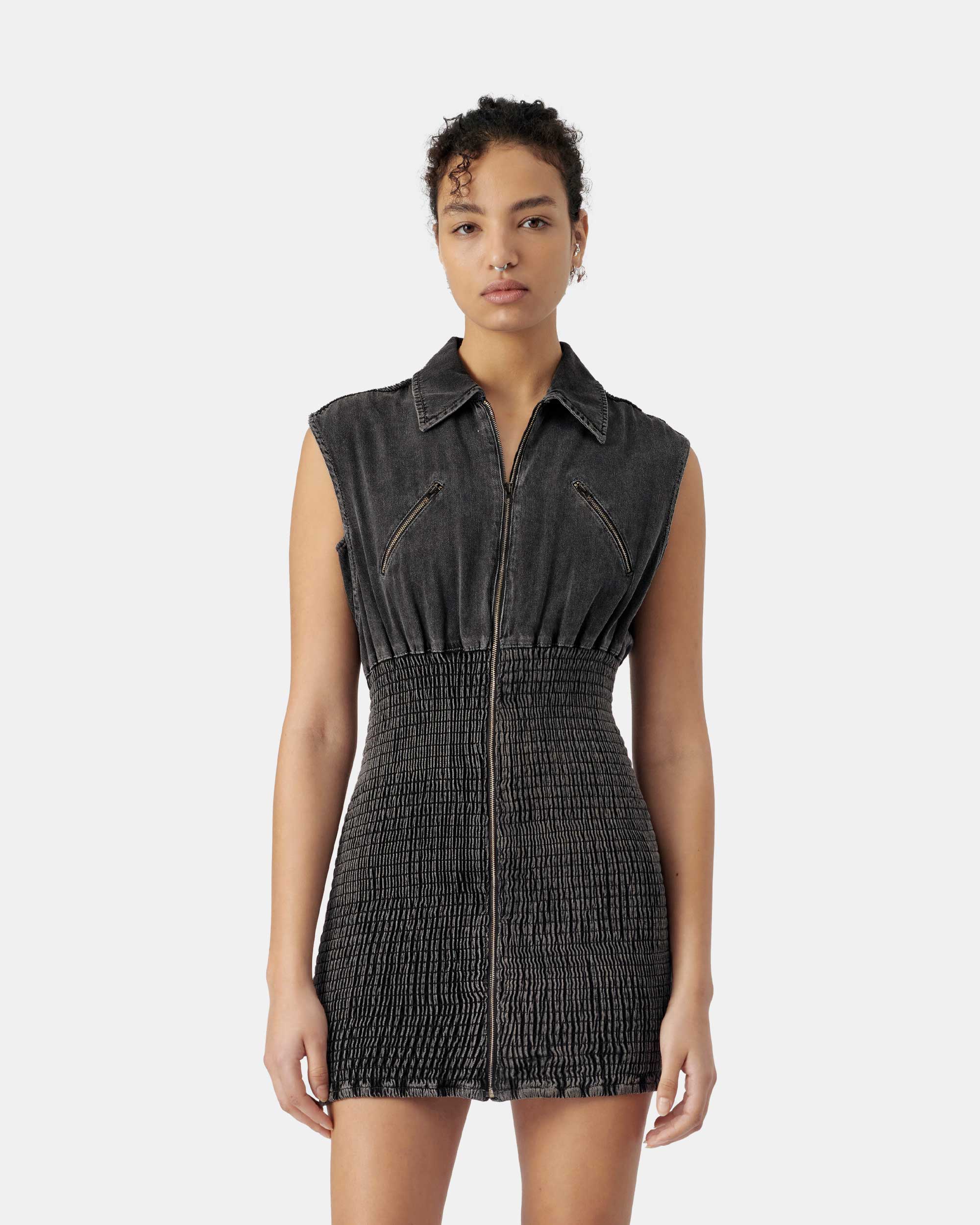 Women's Black Sleeveless Denim Dress
