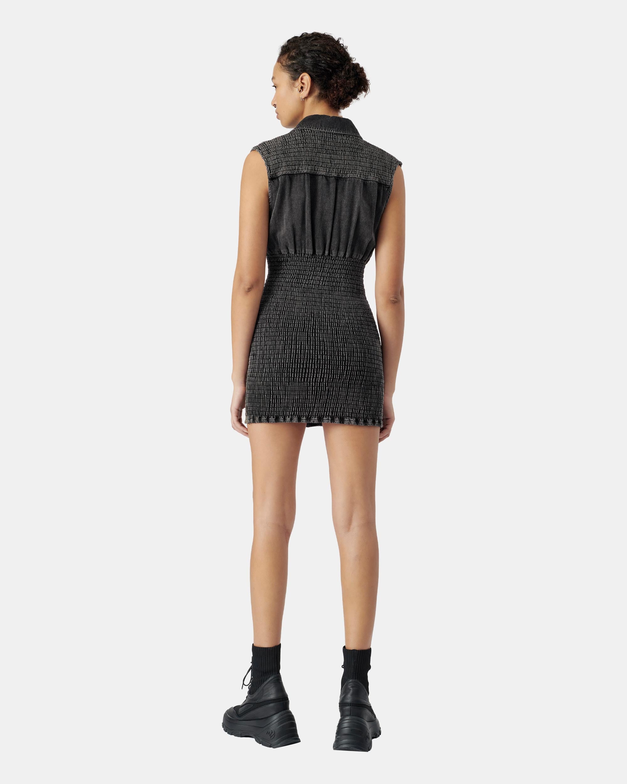 Women's Black Sleeveless Denim Dress