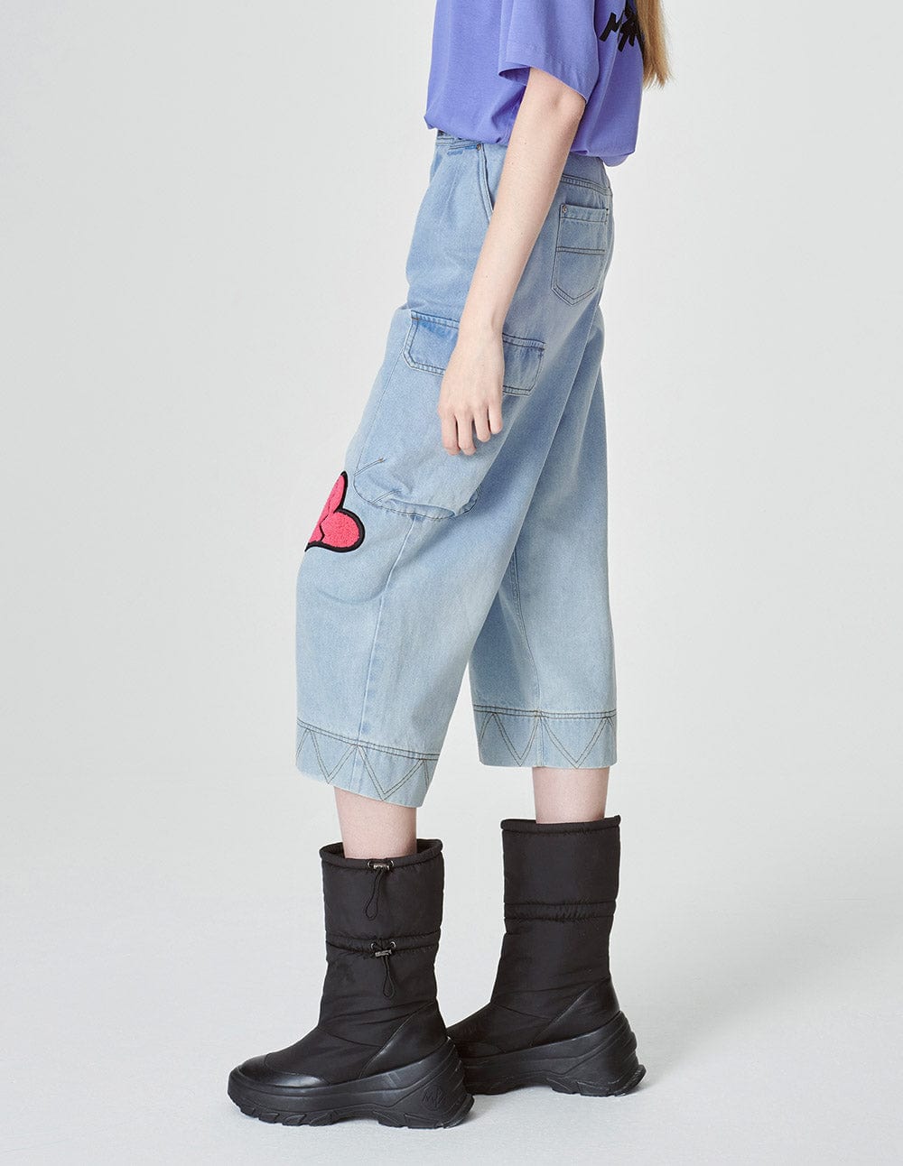 Women's High-Waisted Loose Straight-Leg Cropped Jeans with Heart Patches
