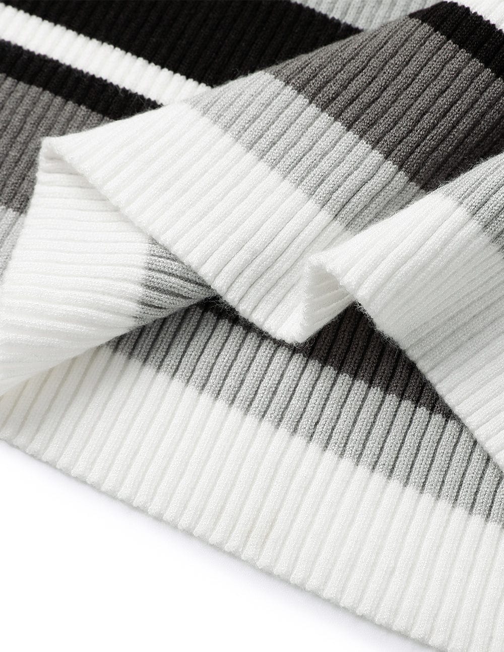 Women's Slim-Fit Contrast Stripe Crew Neck Ribbed Sweater