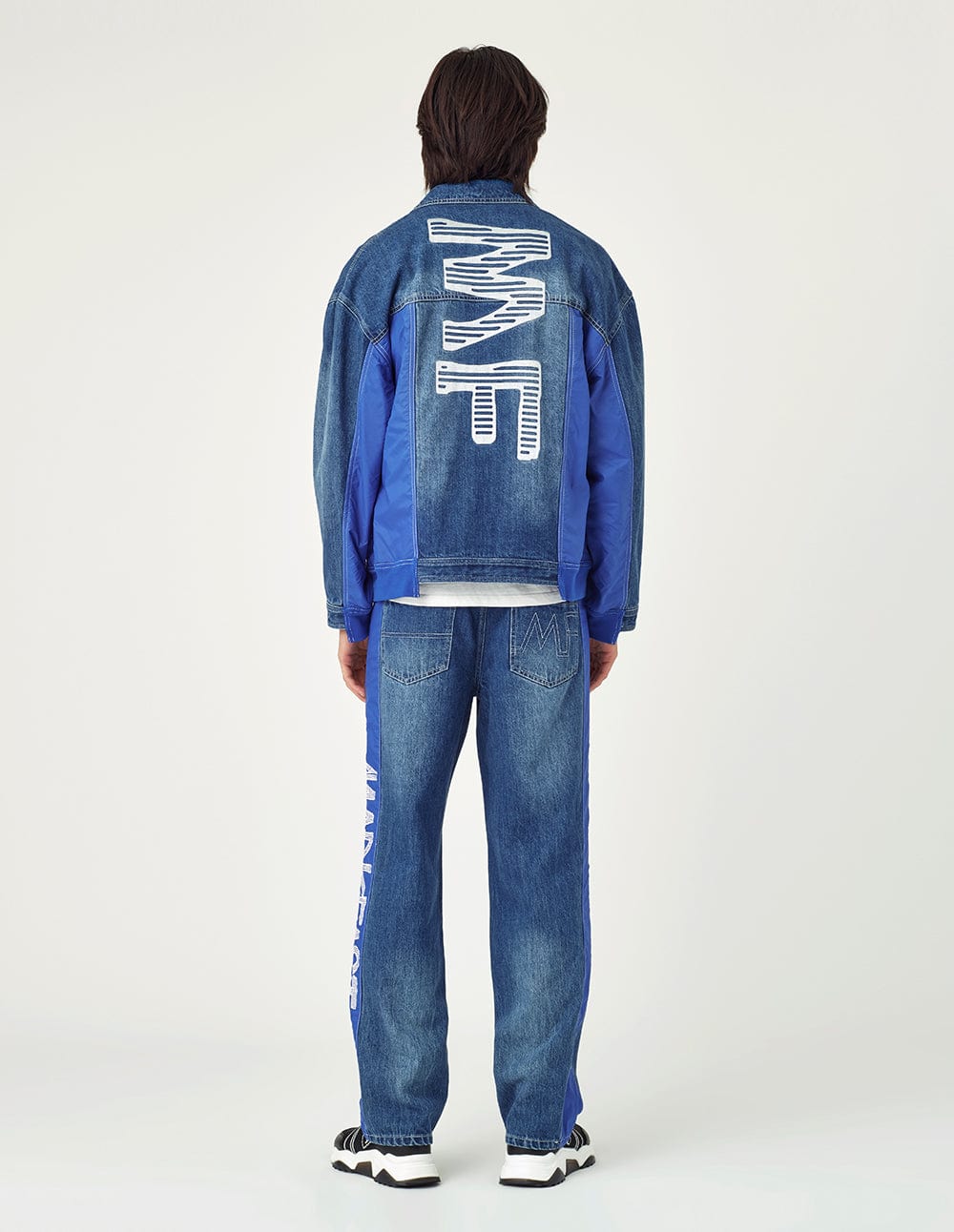 Men's Retro Side Stripe Relaxed Straight Leg Mid Wash Blue Denim Jeans